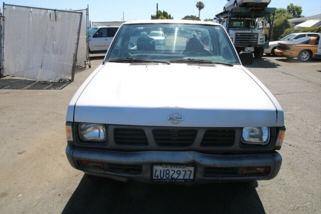1993 Nissan Other Pickups - photo 7