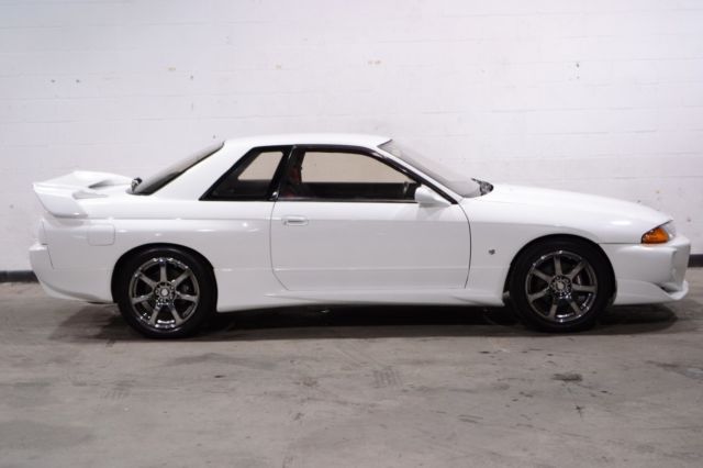 1993 Nissan GT-R - photo 4