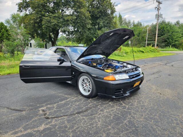 1993 Nissan Skyline Coupe Black 4WD Manual GTR 1993 Nissan Skyline GTR