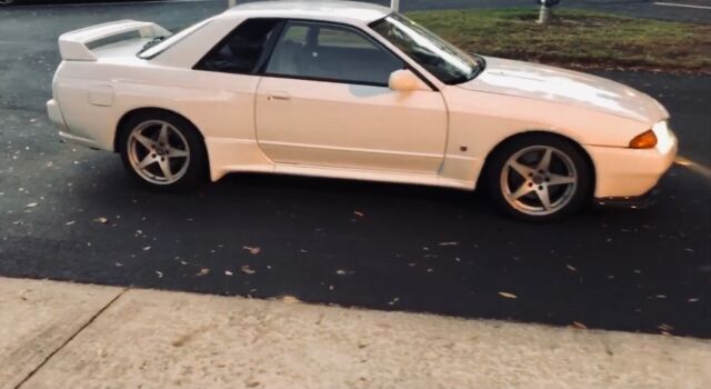1993 Nissan Skyline Coupe White AWD Manual GT-R 1993 Nissan Skyline GT-R