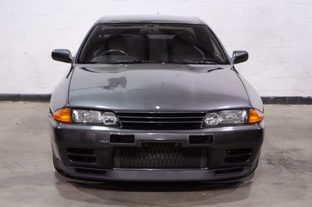 1993 Nissan GT-R - photo 2