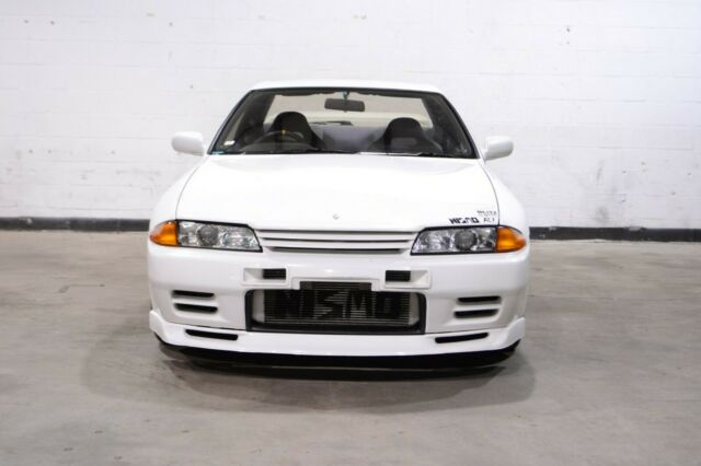 1993 Nissan GT-R - photo 2