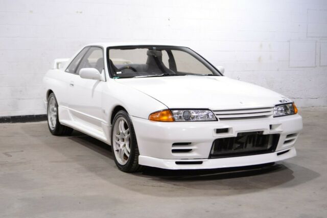 1993 Nissan GT-R - photo 3