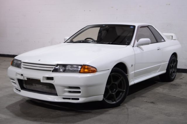 1993 Nissan Skyline GTR - V-SPEC - 93,262 Miles White RB26DETT 5 speed Manual 1993 Nissan GT-R