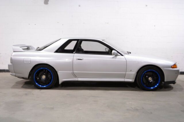 1993 Nissan GT-R - photo 4
