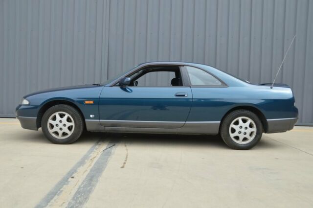 1993 Nissan Skyline GTS25 - photo 9