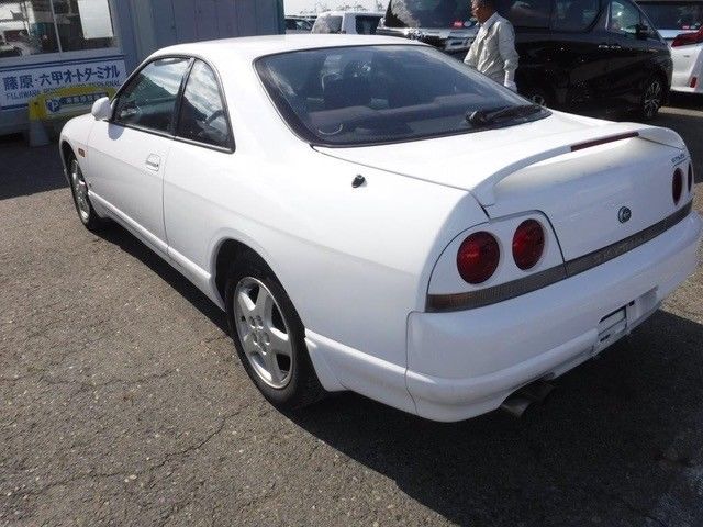 1993 Nissan GT-R - photo 8