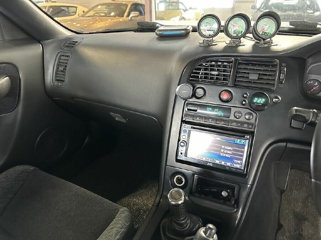 1993 Nissan Skyline - photo 13