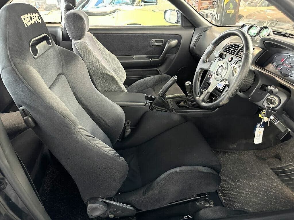 1993 Nissan Skyline - photo 9