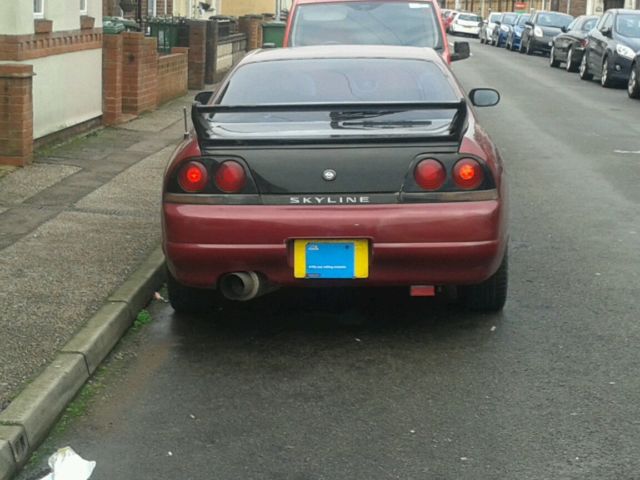 1993 Nissan GT-R coupe 2 door - photo 2