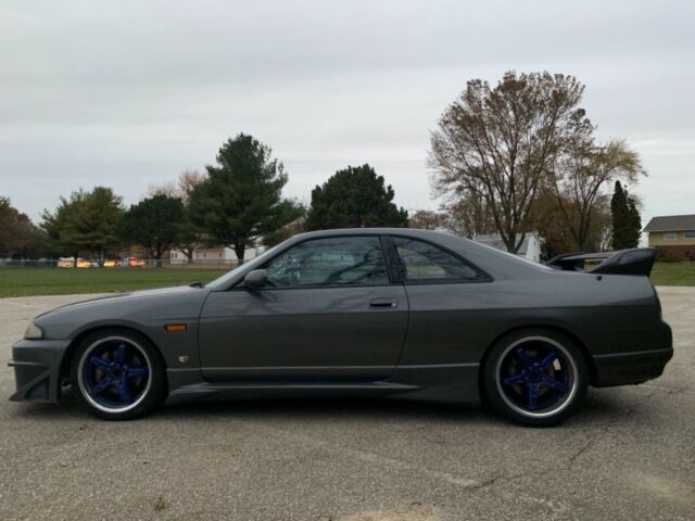 1993 Nissan GT-R GTS25T