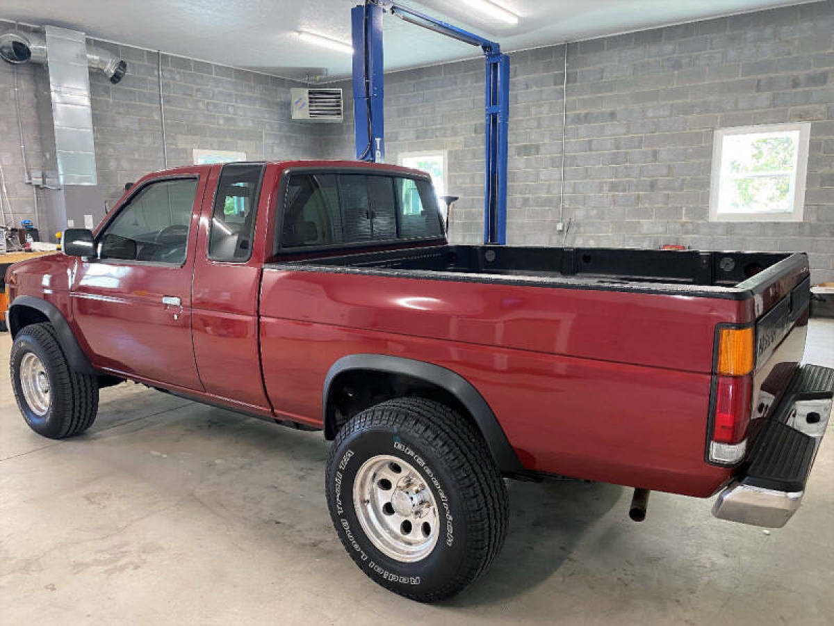 1993 Nissan Other Pickups SE V6 2dr 4WD Extended Cab SB - photo 4