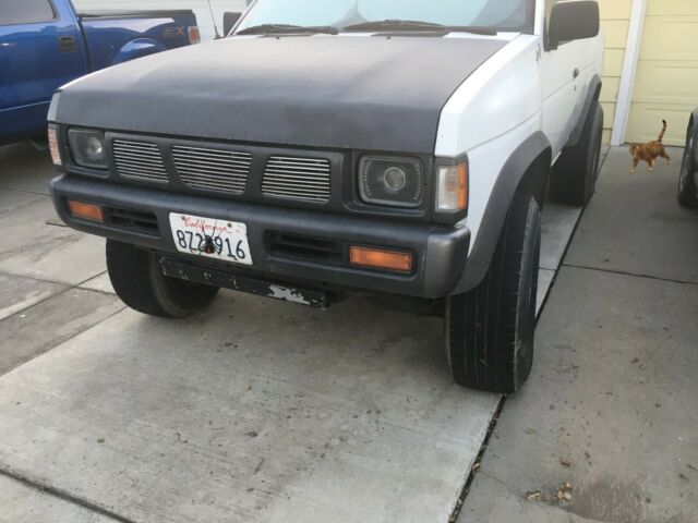 1993 Nissan Other Pickups - photo 4