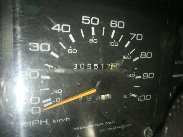 1993 Nissan Other Pickups - photo 9