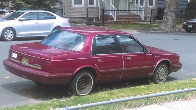 1993 Oldsmobile Ciera - photo 2