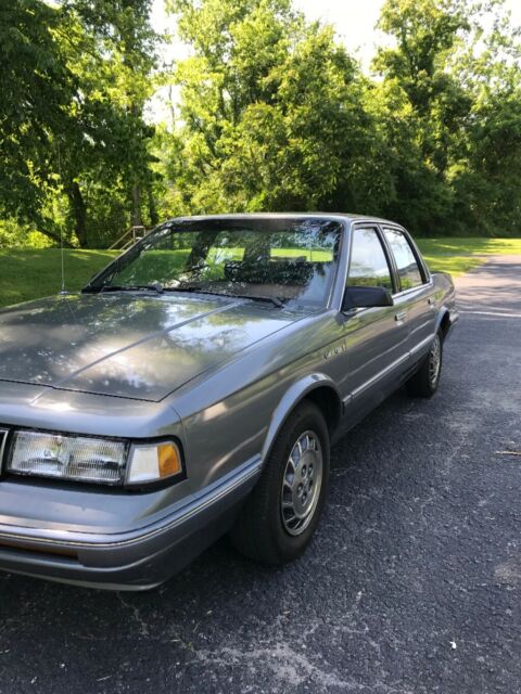 1993 Oldsmobile Cutlass - photo 4