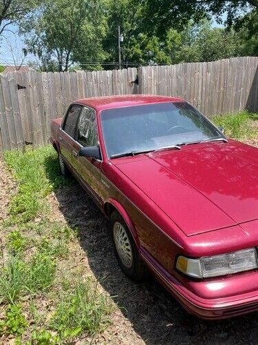 1993 oldsmobile cutlass ciera s sedan 4-door 3.3l - Parts car 1993 Oldsmobile Cutlass