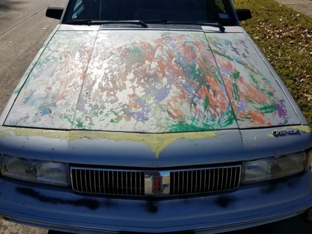 1993 Oldsmobile Custom Cruiser - photo 11