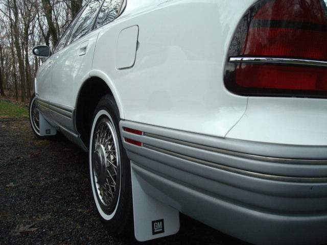 1993 Oldsmobile Eighty-Eight Royale LS 4-door - photo 4
