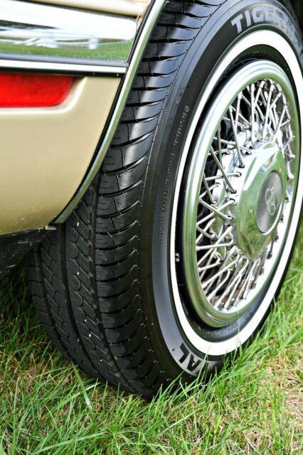 1993 Buick Riviera - photo 12