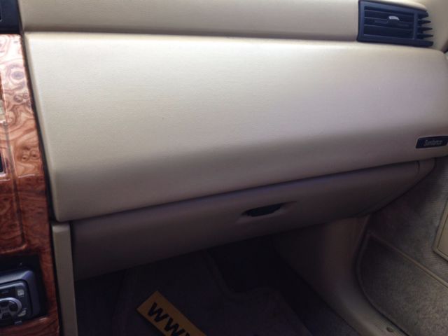 1993 Plymouth Sundance Duster Hatchback 2-Door - photo 10