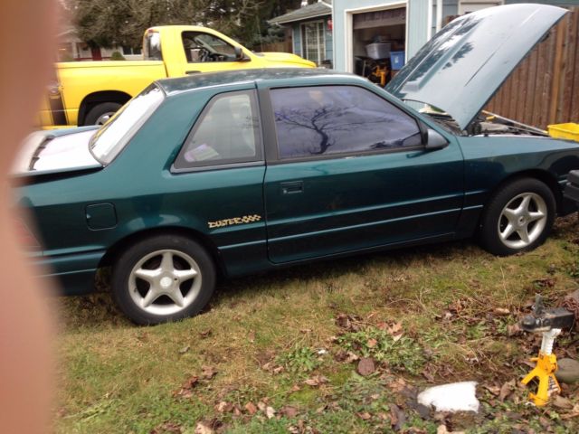 1993 Plymouth Sundance Duster Hatchback 2-Door - photo 2