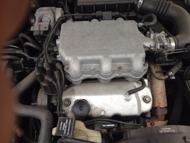 1993 Plymouth Sundance Duster Hatchback 2-Door - photo 6