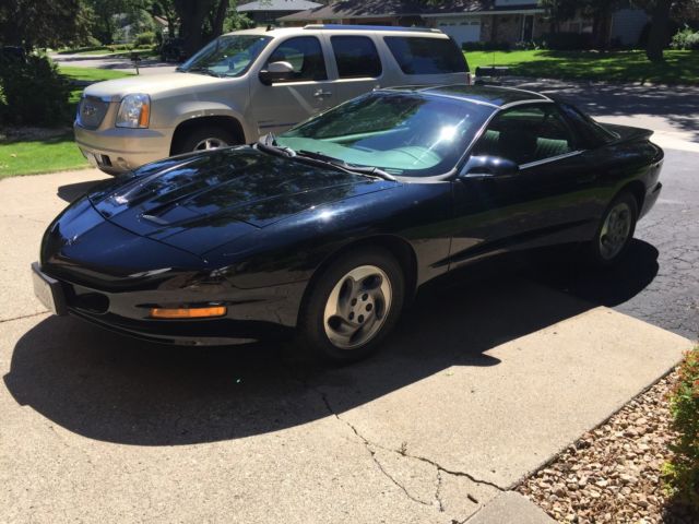 1993 Pontiac Firebird - photo 2