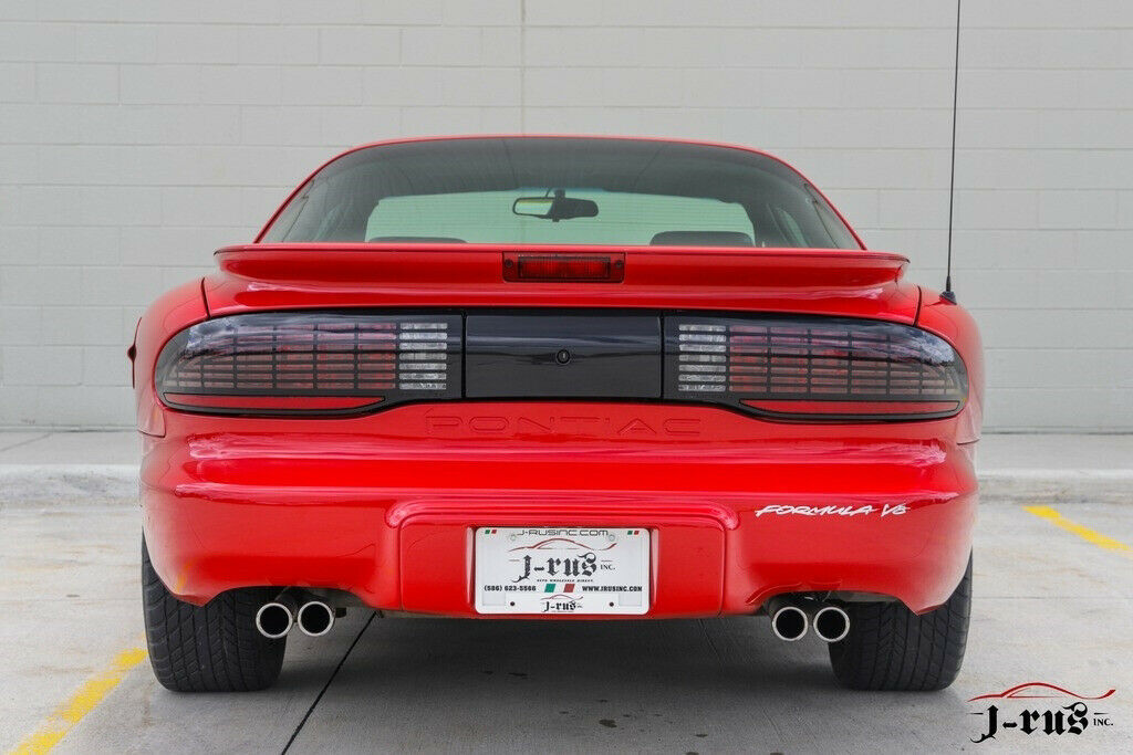 1993 Pontiac Firebird CLEAR TITLE CLEAN CARFAX AND AUTO CHECK 2 OWNER CAR - photo 5
