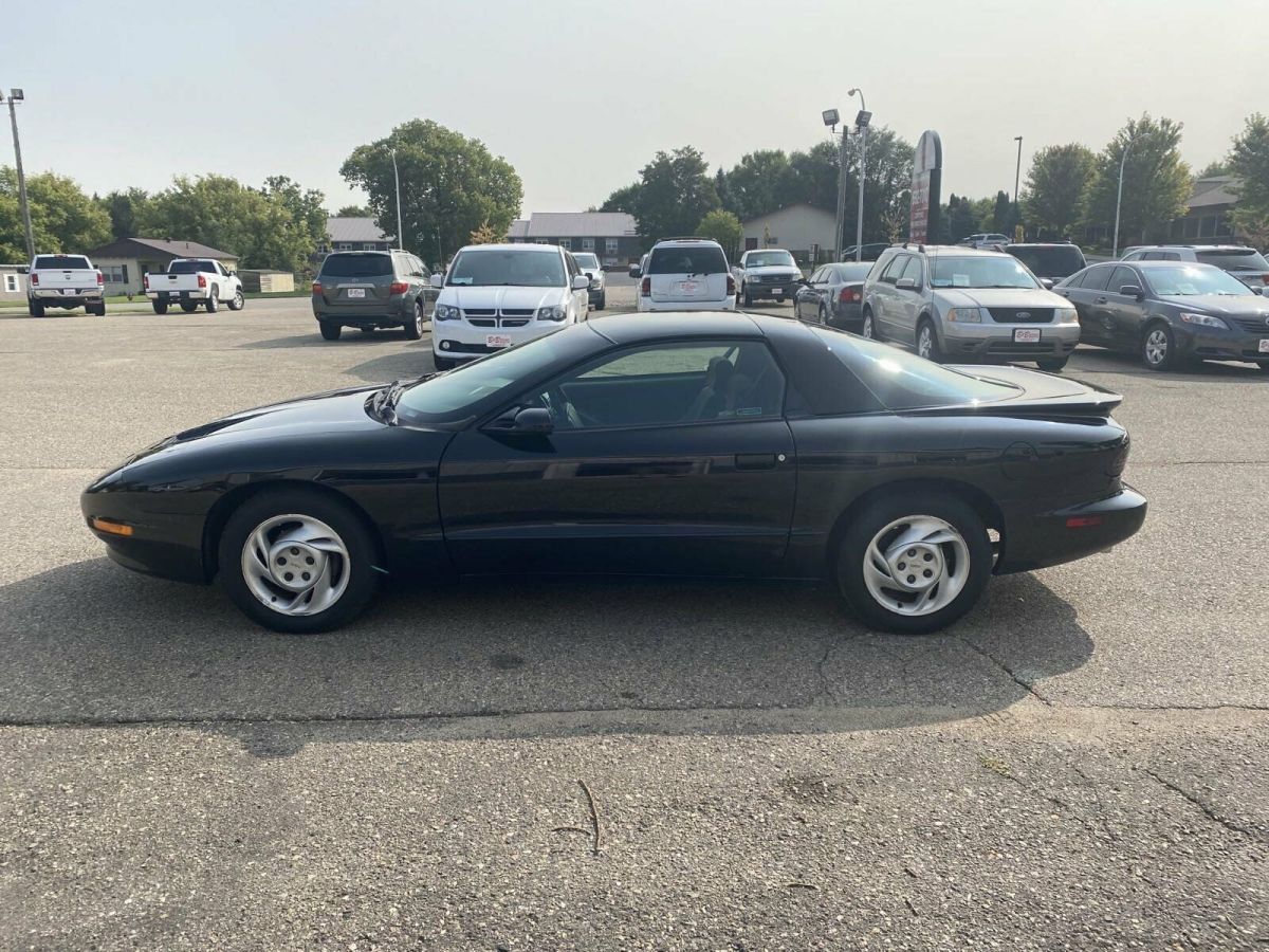 1993 Pontiac Firebird Formula - photo 4