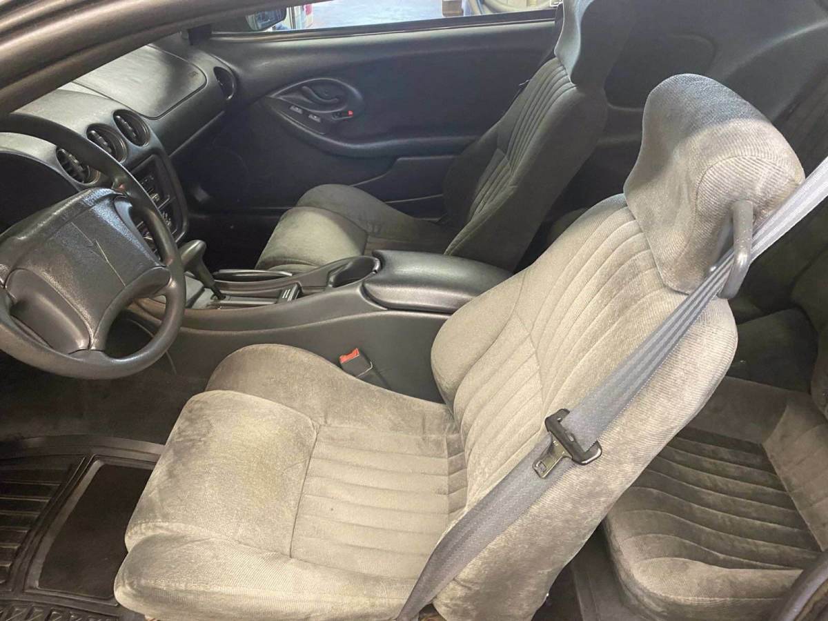 1993 Pontiac Firebird Formula - photo 9