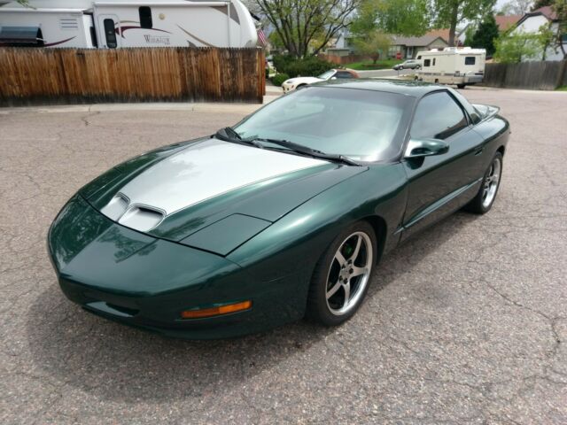 1993 Pontiac Firebird LT1 350 V-8 T-56 5 speed YOUTUBE VIDEO!!!! 1993 Pontiac Firebird