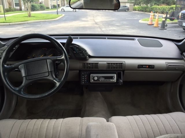 1993 Pontiac Grand Prix LE - photo 5
