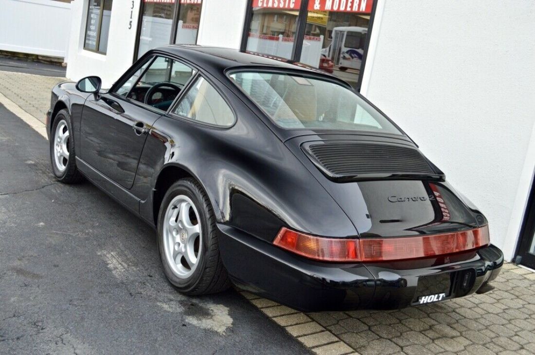 1993 Porsche 911 1993 Carrera 2 Coupe, Black/Tan Fully Serviced!!!! - photo 3