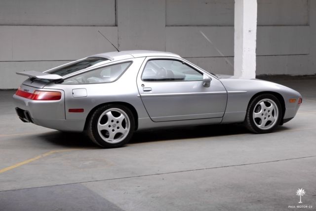 1993 Porsche 928 GTS - photo 2