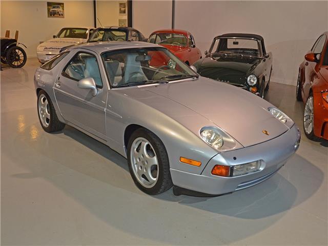 1993 Porsche 928 GTS - photo 2