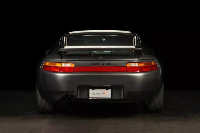 1993 Porsche 928 GTS Coupe 2D - photo 3