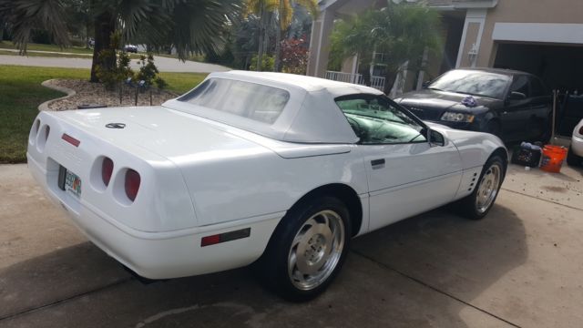 1993 Chevrolet Corvette Convertible - photo 4