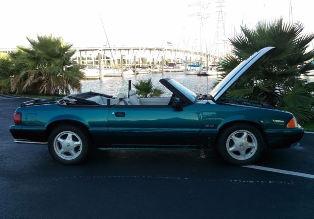1993 Ford Mustang LX CONVERTIBLE - photo 9