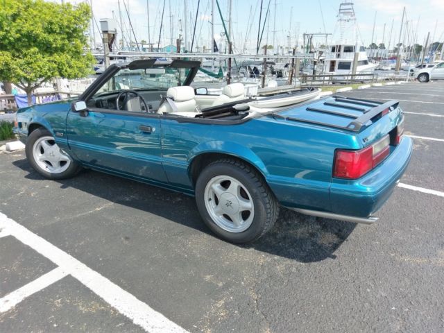 1993 Ford Mustang LX CONVERTIBLE - photo 3