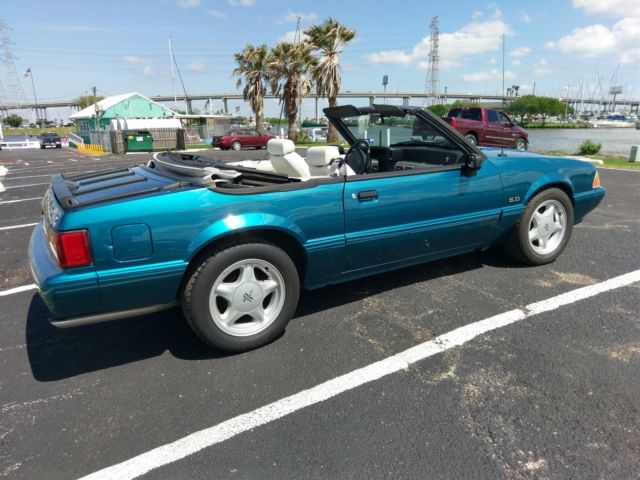 1993 Ford Mustang LX CONVERTIBLE - photo 9