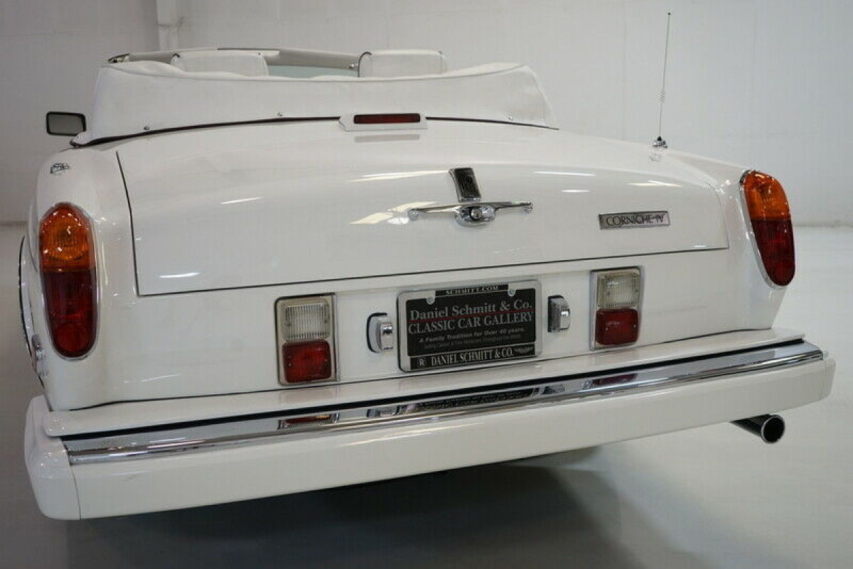 1993 Rolls-Royce Corniche - photo 11