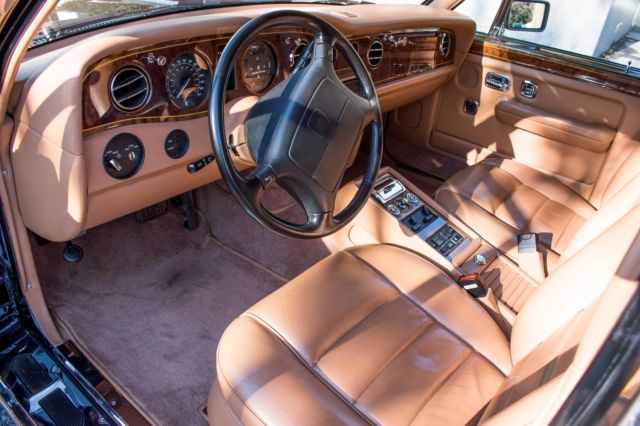 1993 Rolls-Royce Touring Limousine - photo 3