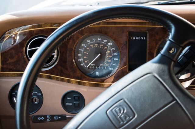 1993 Rolls-Royce Touring Limousine - photo 4