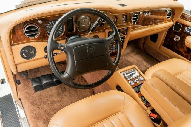 1993 Rolls-Royce Silver Spirit/Spur/Dawn II - photo 12