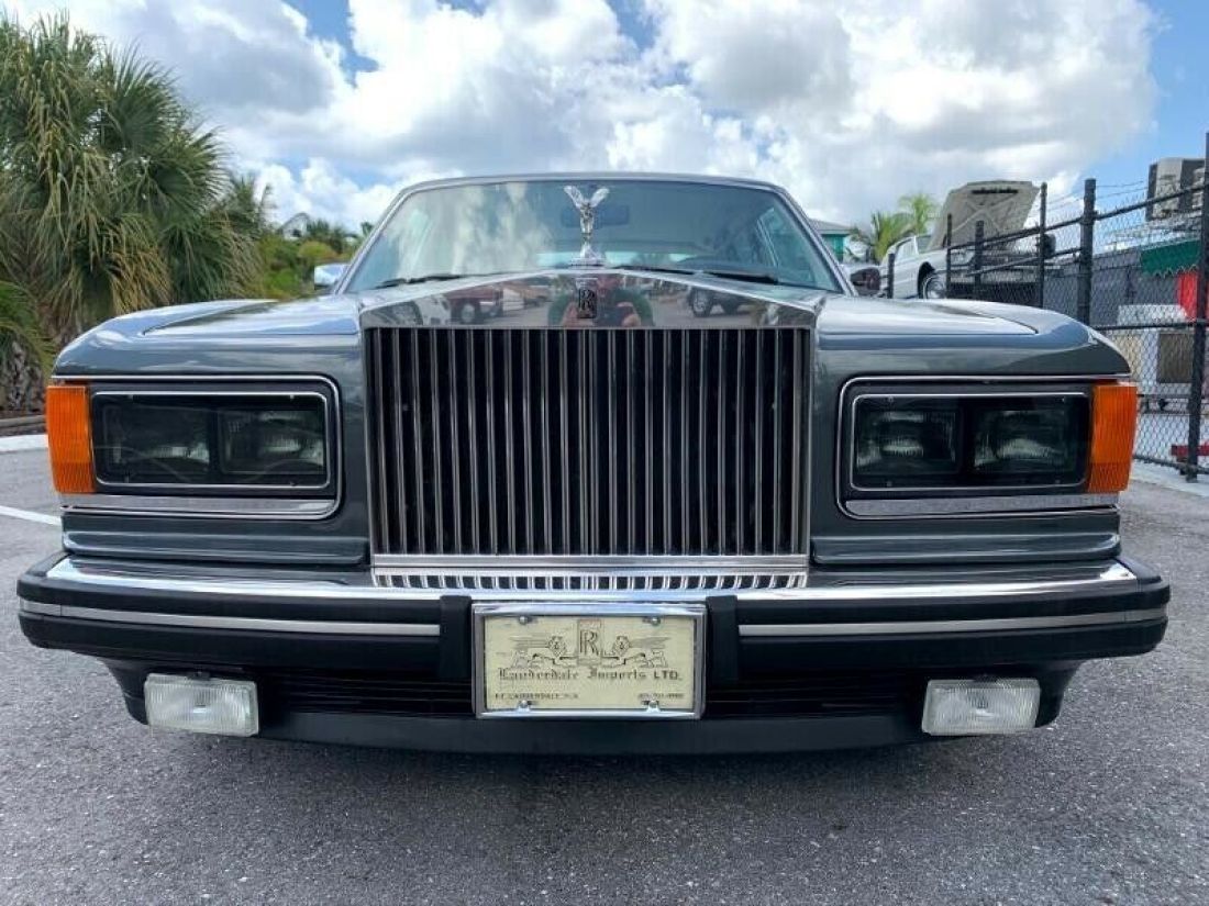 1993 Rolls-Royce Silver Spirit/Spur/Dawn Silver Spur III - photo 2