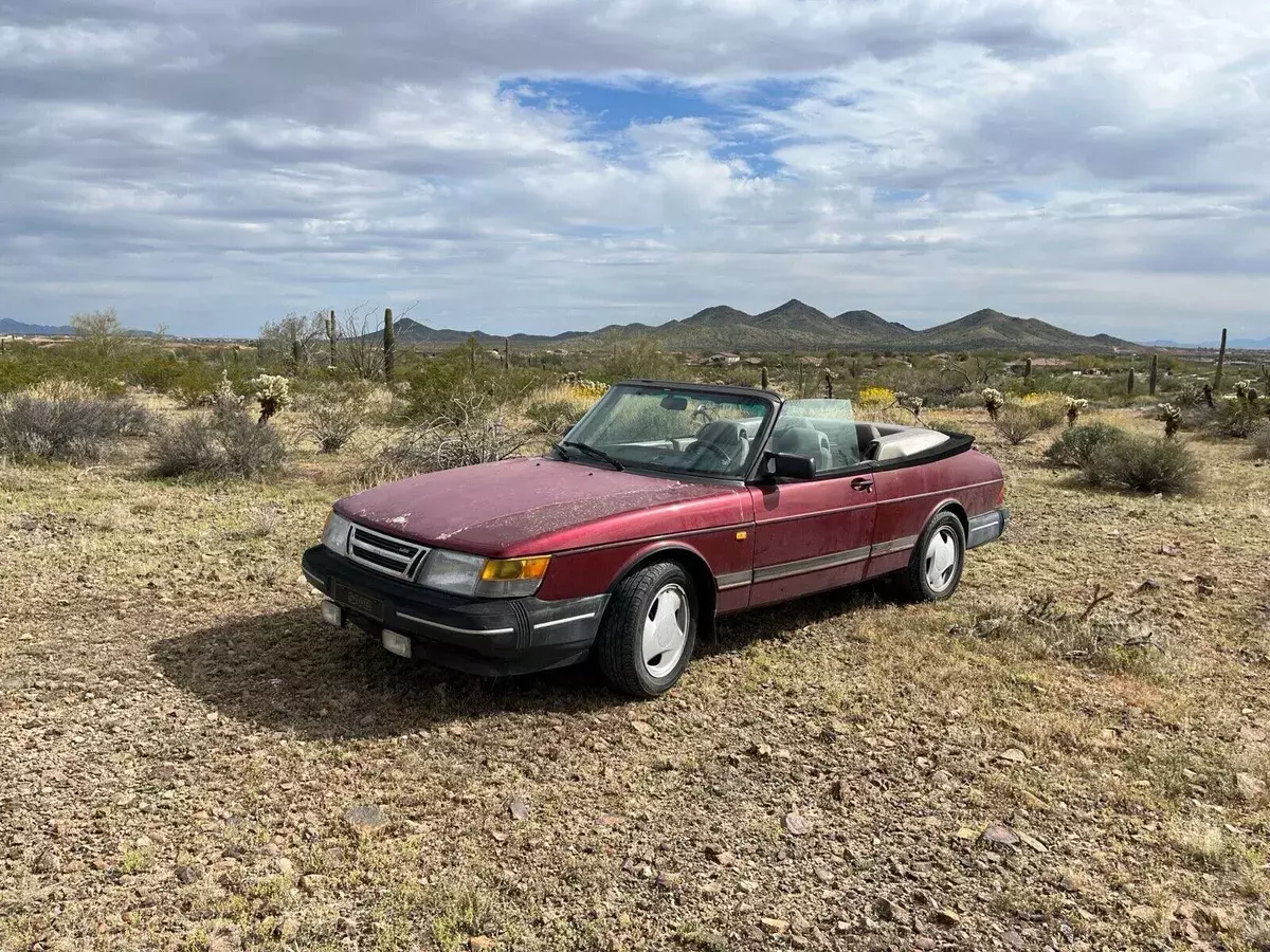1993 Saab 900 Red 1993 Saab 900