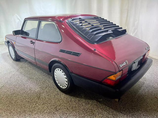 1993 Saab 900 S Hatchback 2D - photo 8