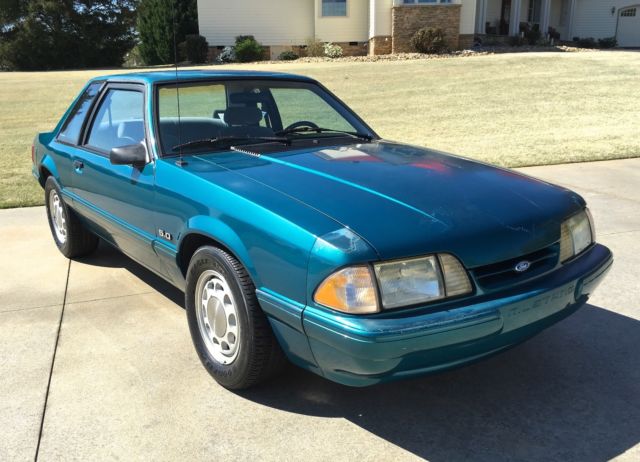 1993 Ford Mustang 93 5.0 5-speed SSP Police Coupe in Reef Blue - photo 10