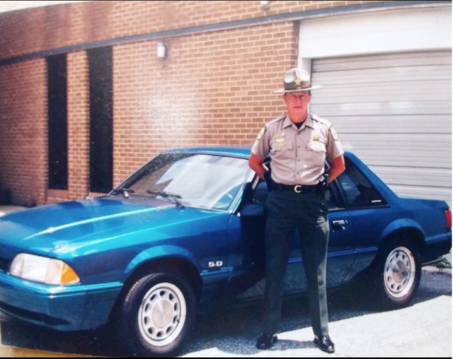 1993 Ford Mustang 93 5.0 5-speed SSP Police Coupe in Reef Blue - photo 3
